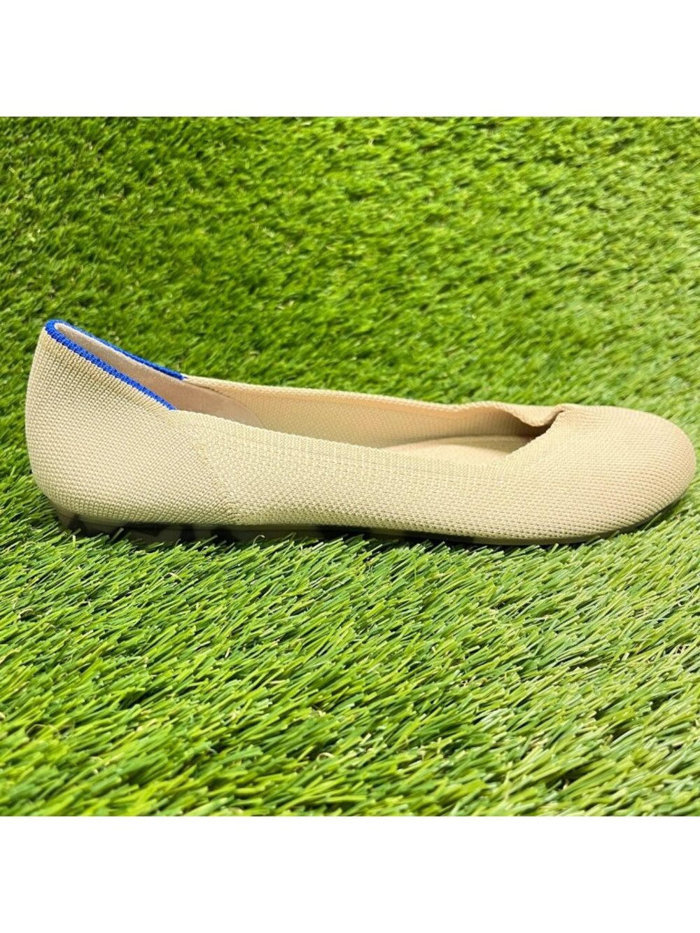Rothy's The Flat Womens Size 7 Beige Blue Casual Classic Slip-On Ballet Flats